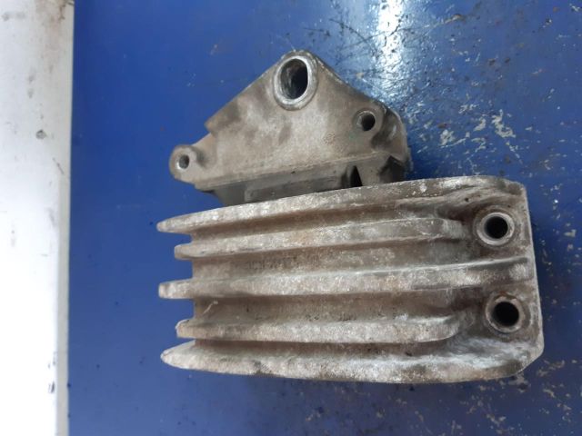 bontott FORD TRANSIT Motor Tartó Bak (Pozíciófüggetlen)