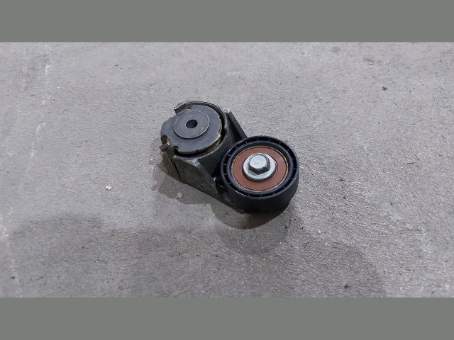 bontott FORD TRANSIT Szíjfeszítő Görgő