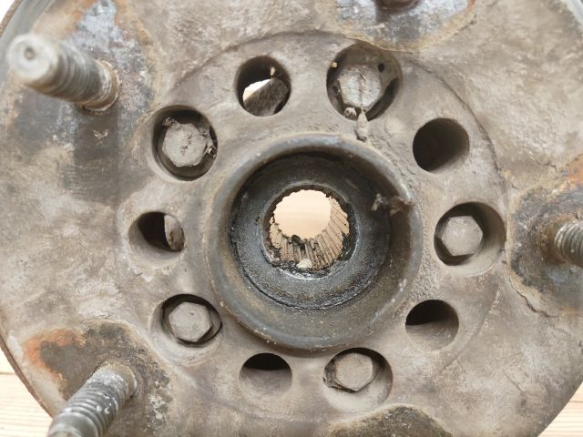 bontott FORD TRANSIT Jobb első Csonkállvány Kerékaggyal