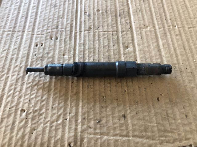 bontott FORD TRANSIT Porlasztó (1 db)