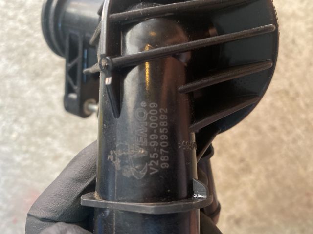 bontott FORD TRANSIT Termosztátház