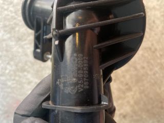 bontott FORD TRANSIT Termosztátház