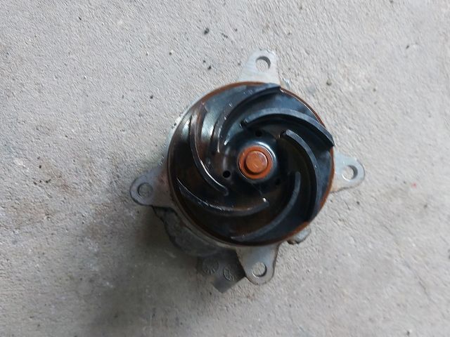 bontott FORD TRANSIT Vízpumpa