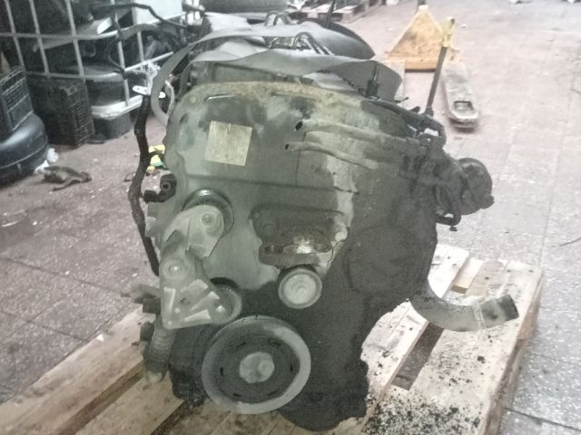 bontott FORD TRANSIT Motor (Fűzött blokk hengerfejjel)