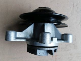 bontott FORD TRANSIT Vízpumpa