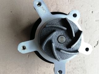 bontott FORD TRANSIT Vízpumpa