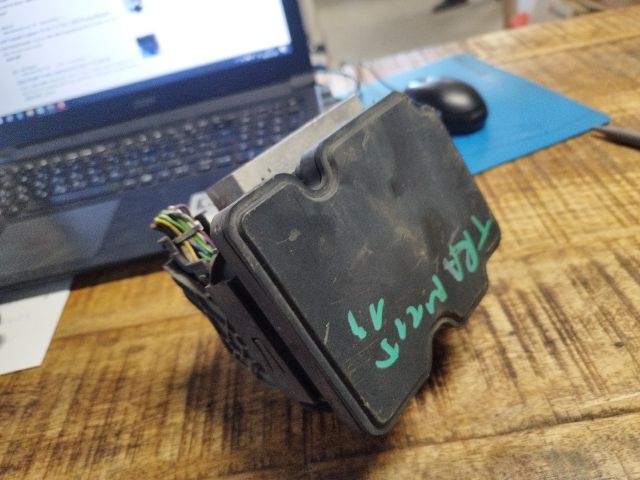 bontott FORD TRANSIT ABS Kocka