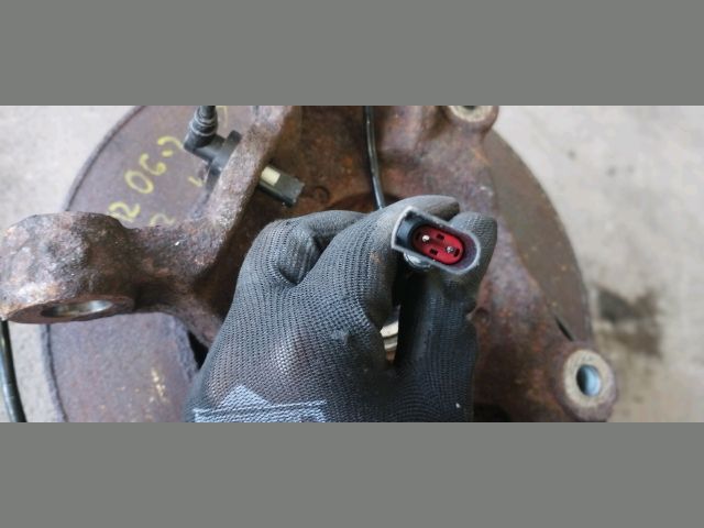 bontott FORD TRANSIT Bal első Csonkállvány Kerékaggyal