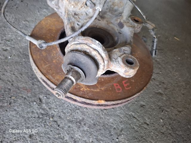 bontott FORD TRANSIT Bal első Csonkállvány Kerékaggyal