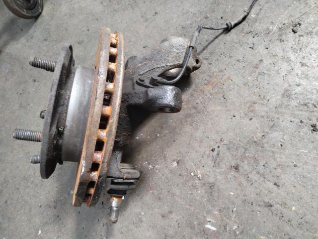 bontott FORD TRANSIT Bal első Csonkállvány Kerékaggyal