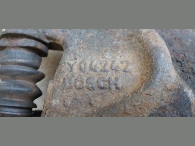 bontott FORD TRANSIT Bal első Féknyereg Munkahengerrel