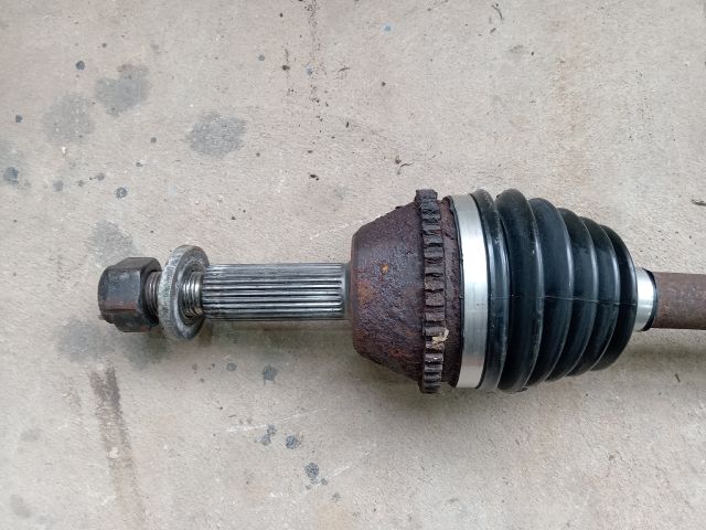 bontott FORD TRANSIT Bal Féltengely