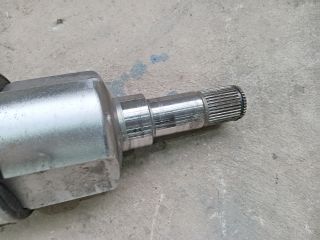 bontott FORD TRANSIT Bal Féltengely