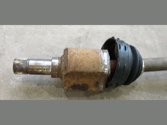 bontott FORD TRANSIT Bal Féltengely