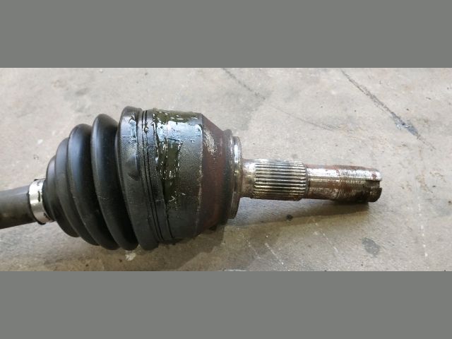 bontott FORD TRANSIT Bal Féltengely