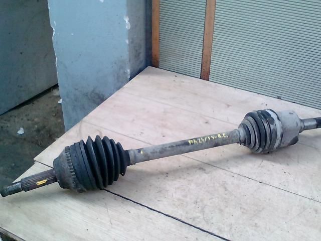 bontott FORD TRANSIT Bal Féltengely