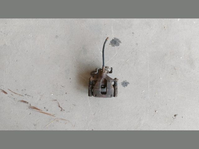 bontott FORD TRANSIT Bal hátsó Féknyereg Munkahengerrel