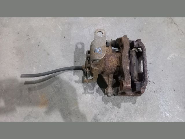 bontott FORD TRANSIT Bal hátsó Féknyereg Munkahengerrel