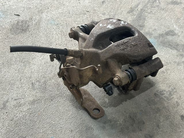 bontott FORD TRANSIT Bal hátsó Féknyereg Munkahengerrel