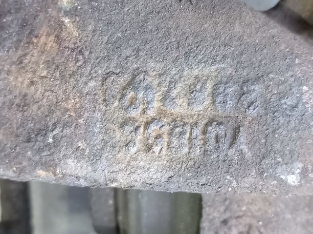 bontott FORD TRANSIT Bal hátsó Féknyereg Munkahengerrel