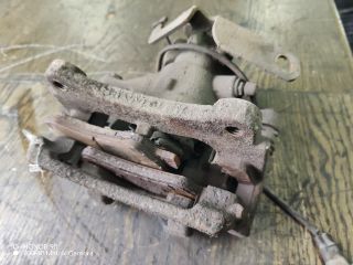 bontott FORD TRANSIT Bal hátsó Féknyereg Munkahengerrel