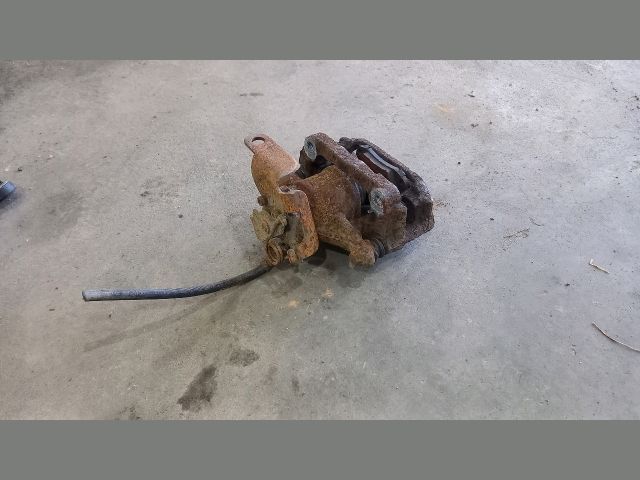 bontott FORD TRANSIT Bal hátsó Féknyereg Munkahengerrel