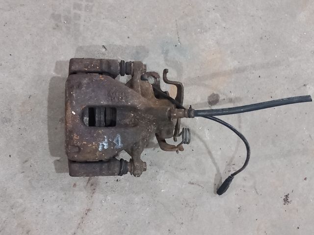 bontott FORD TRANSIT Bal hátsó Féknyereg Munkahengerrel