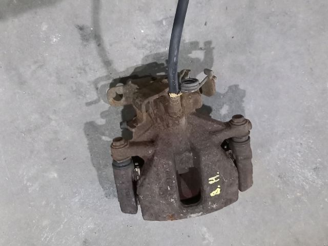 bontott FORD TRANSIT Bal hátsó Féknyereg Munkahengerrel