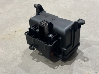 bontott FORD TRANSIT Biztosítéktábla Motortér