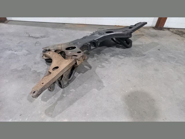 bontott FORD TRANSIT Első Bölcső