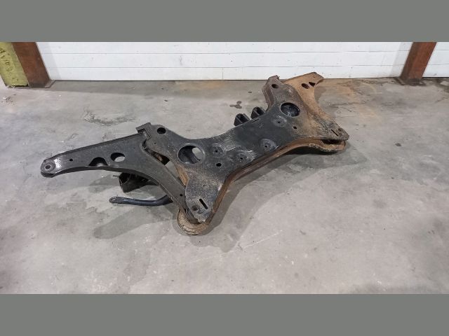 bontott FORD TRANSIT Első Bölcső