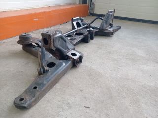 bontott FORD TRANSIT Első Bölcső