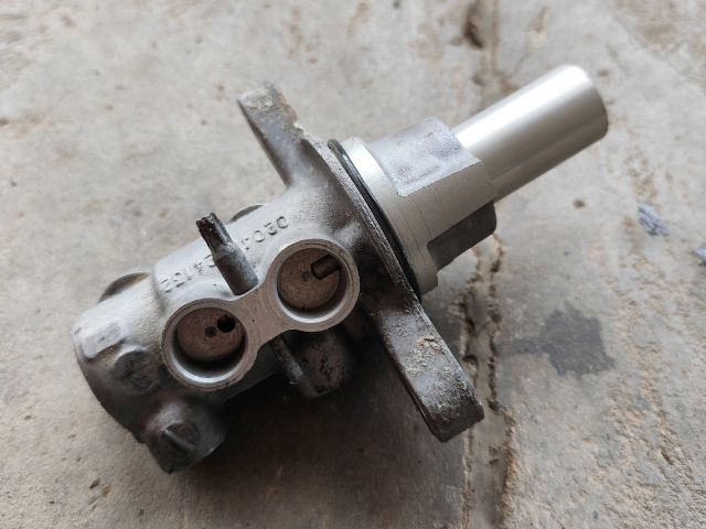 bontott FORD TRANSIT Főfékhenger