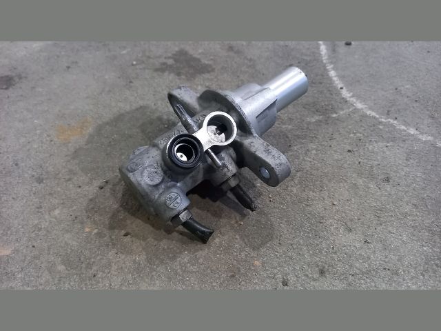 bontott FORD TRANSIT Főfékhenger