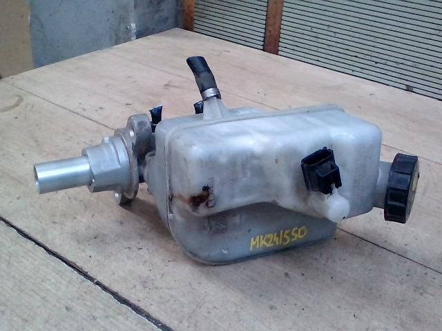 bontott FORD TRANSIT Főfékhenger