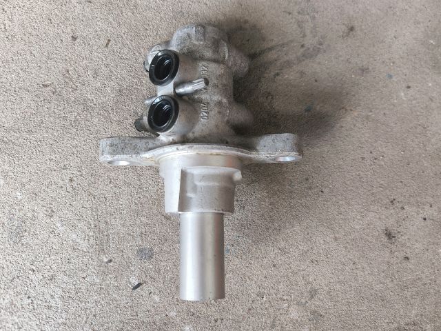 bontott FORD TRANSIT Főfékhenger