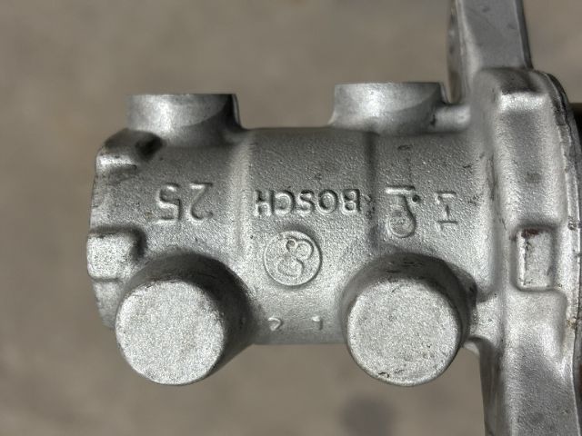 bontott FORD TRANSIT Főfékhenger