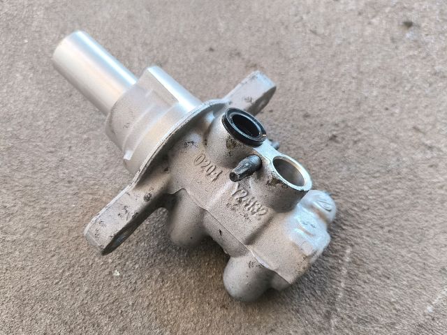 bontott FORD TRANSIT Főfékhenger