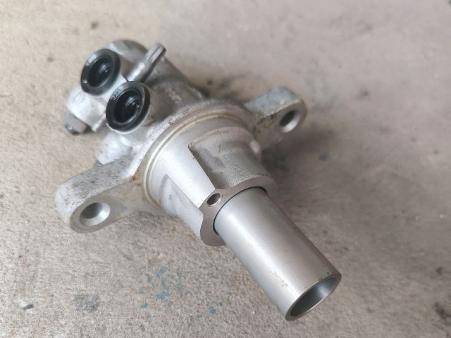 bontott FORD TRANSIT Főfékhenger