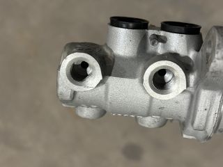 bontott FORD TRANSIT Főfékhenger