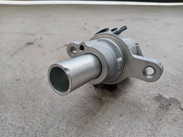 bontott FORD TRANSIT Főfékhenger