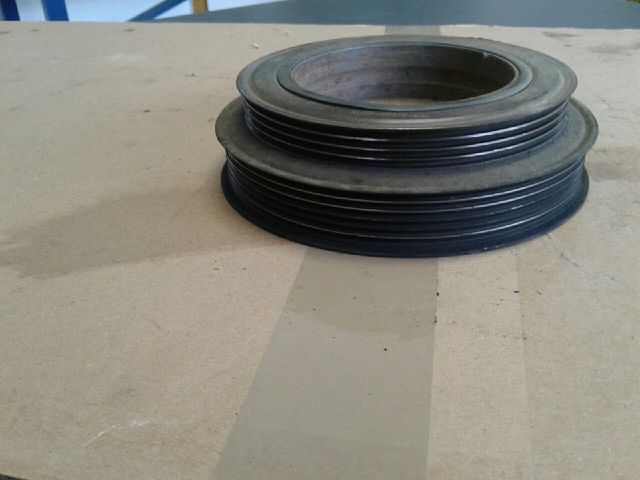 bontott FORD TRANSIT Főtengely Szíjtárcsa