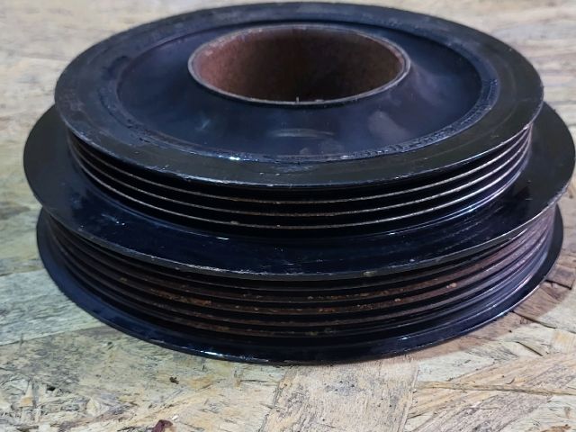 bontott FORD TRANSIT Főtengely Szíjtárcsa