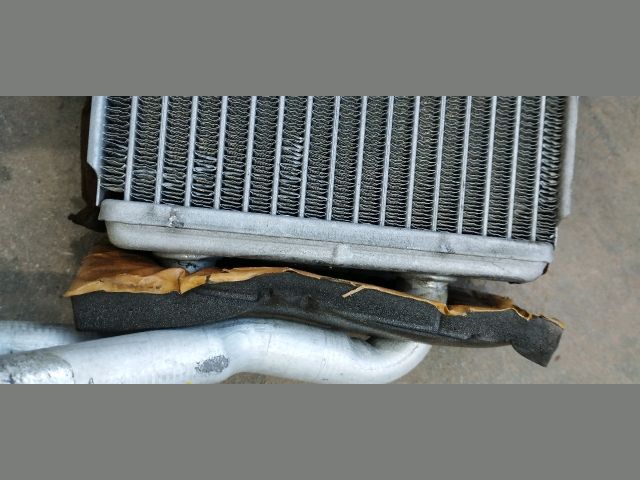 bontott FORD TRANSIT Fűtőradiátor