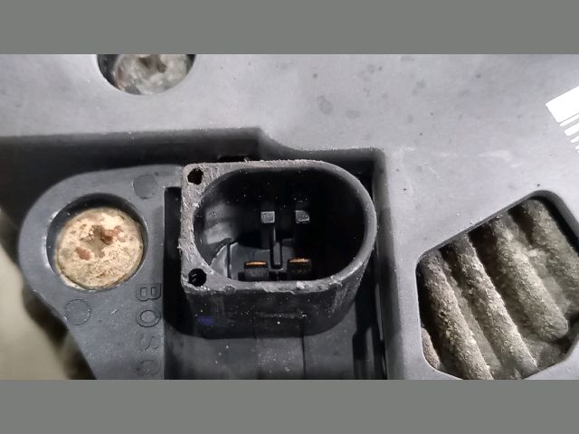 bontott FORD TRANSIT Generátor