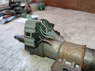 bontott FORD TRANSIT Gyújtáskapcsoló Házzal