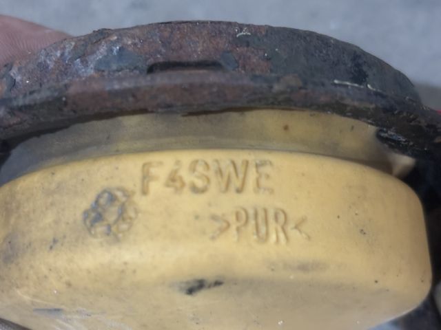 bontott FORD TRANSIT Hátsó Rugóütköző Gumibak