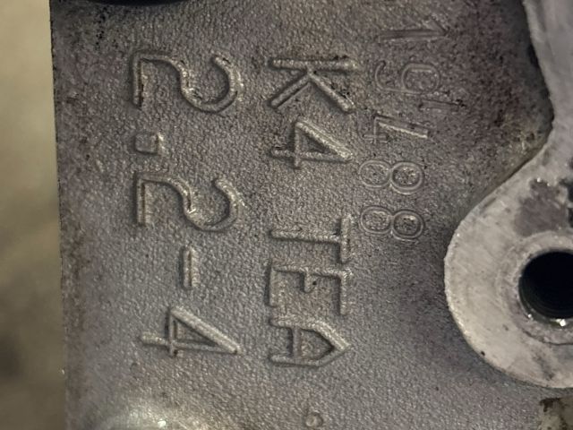 bontott FORD TRANSIT Hengerfej