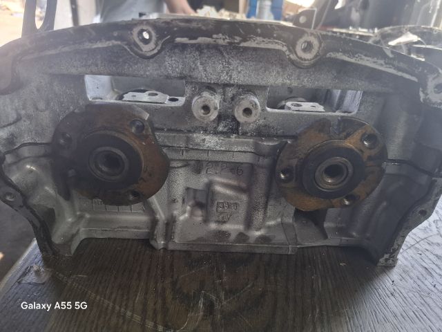 bontott FORD TRANSIT Hengerfej