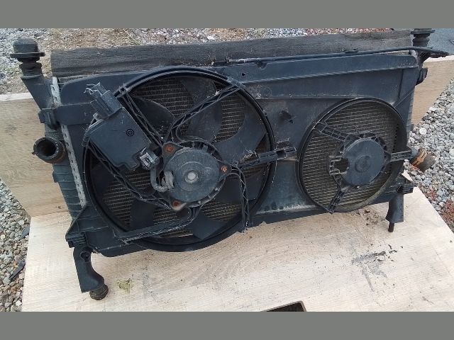 bontott FORD TRANSIT Hűtő Ventilátor(ok), Radiátor(ok) Szett